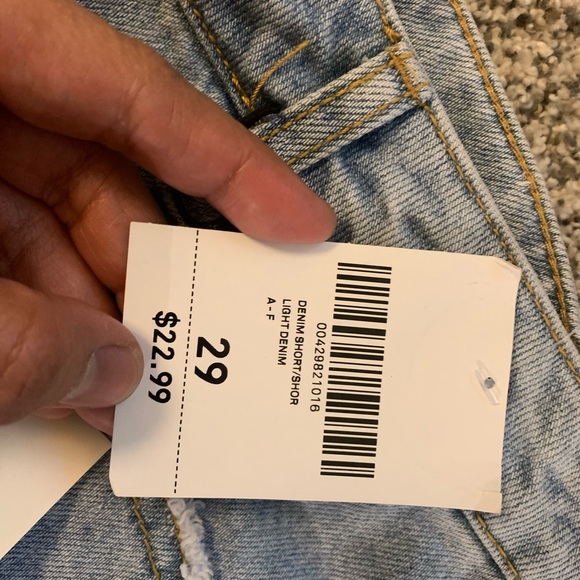 Forever 21 shorts - Picture 5 of 5